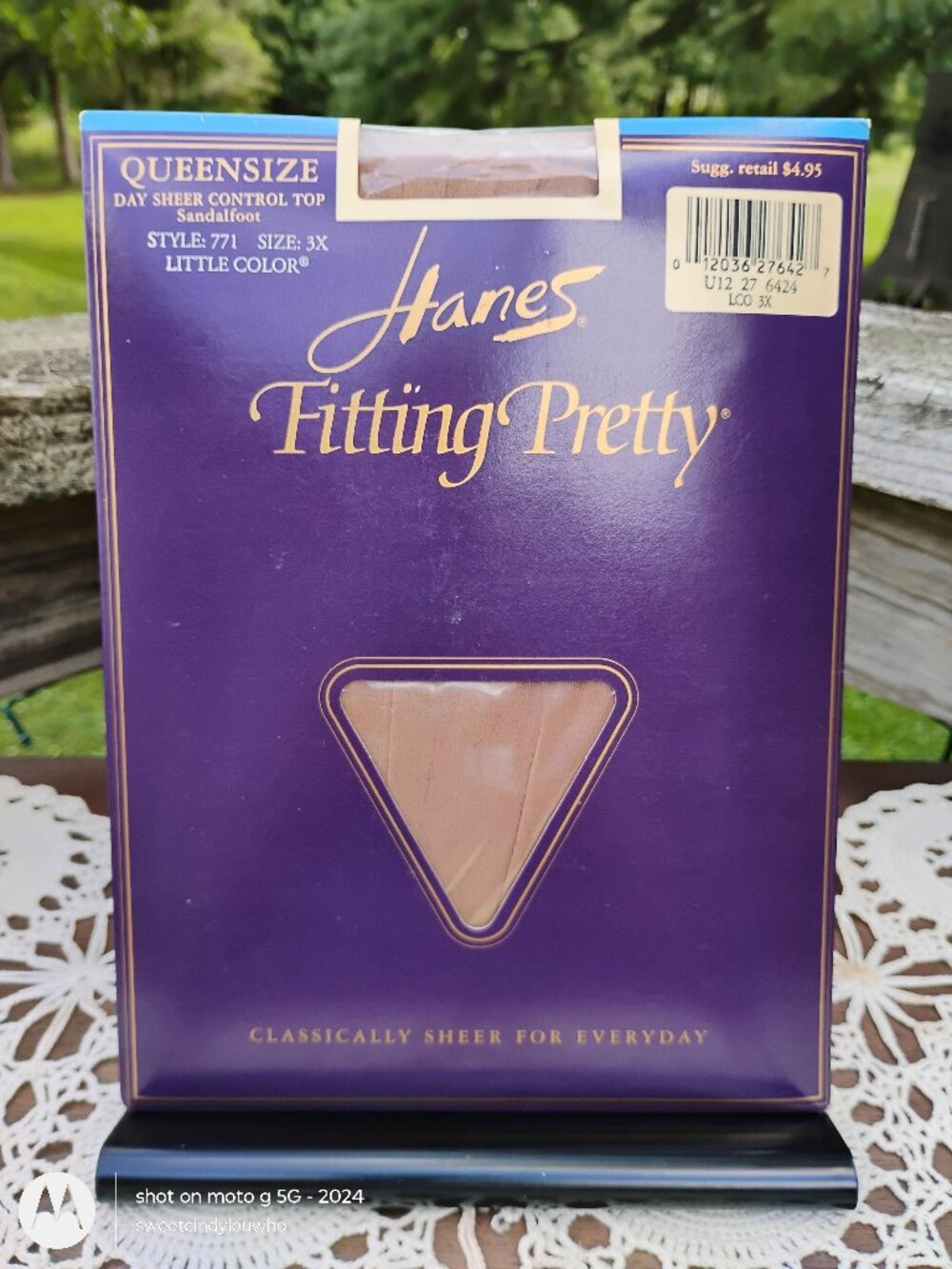 Hanes Brand Fitting Pretty pantyhose Day Sheer Control Top Sandalft NOS 3X Queen